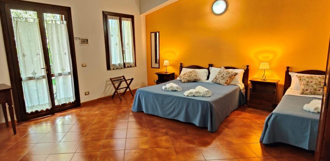 Agriturismo Le Chiuse Carlentini Esterno foto