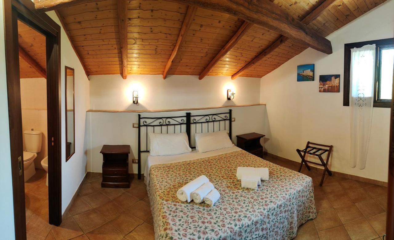 Agriturismo Le Chiuse Carlentini Esterno foto