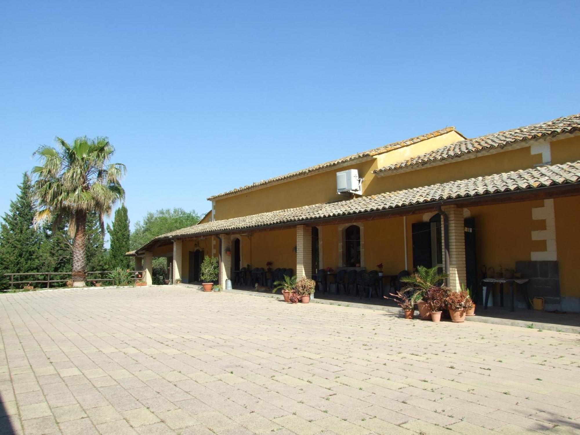 Agriturismo Le Chiuse Carlentini Esterno foto