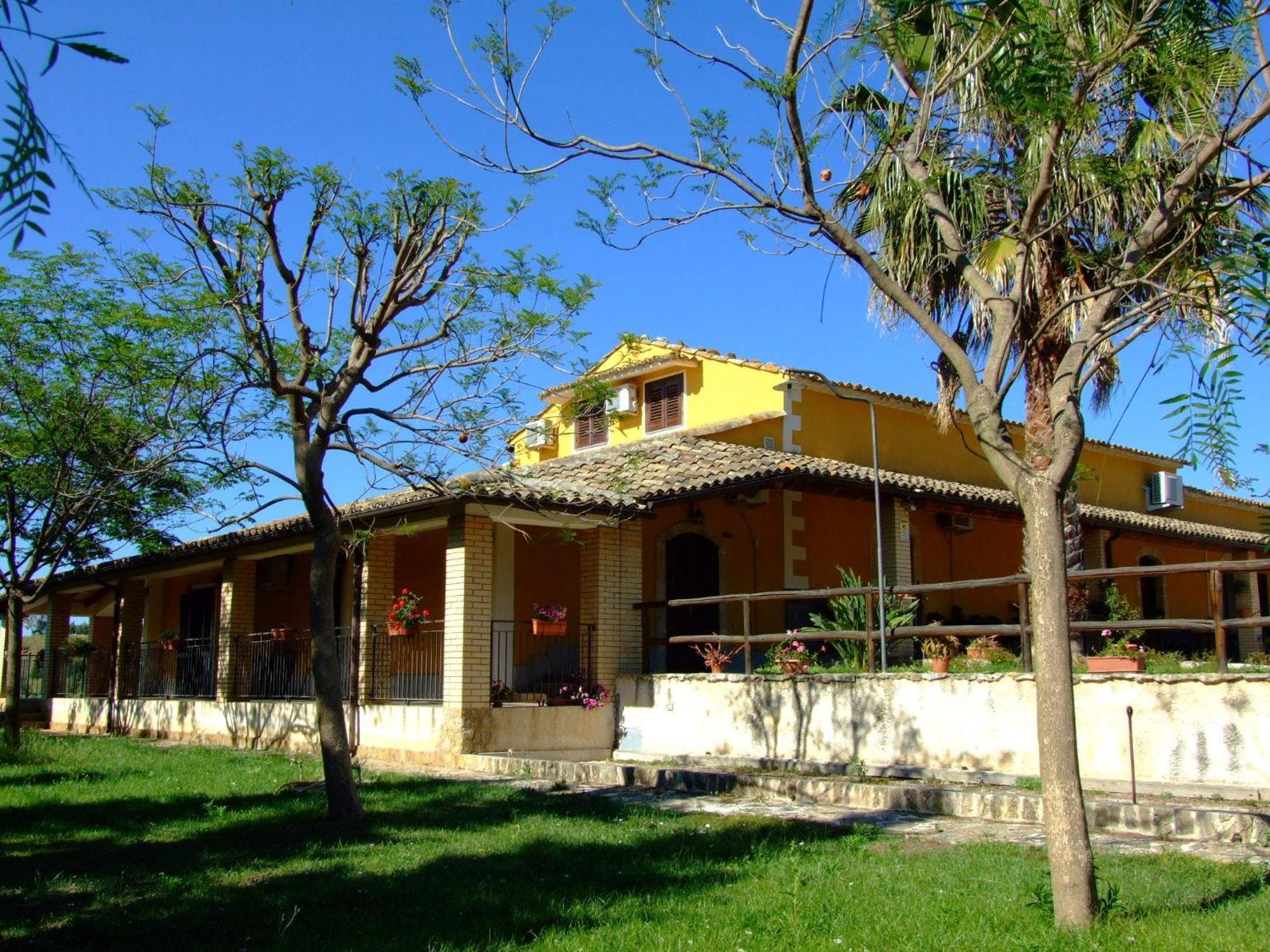 Agriturismo Le Chiuse Carlentini Esterno foto